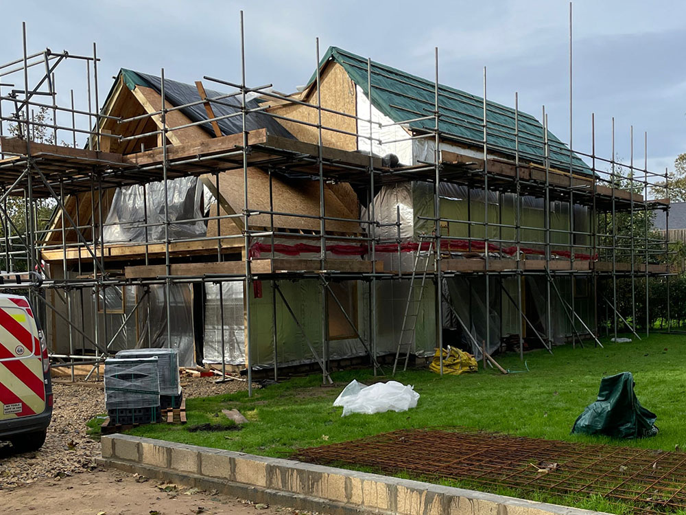 We supplied and installed the bespoke timber frame for this detached three-bed self-build project in Sleaford.